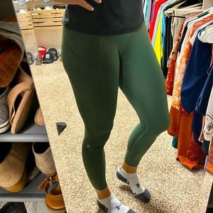 Lululemon leggings in green. Size 4.